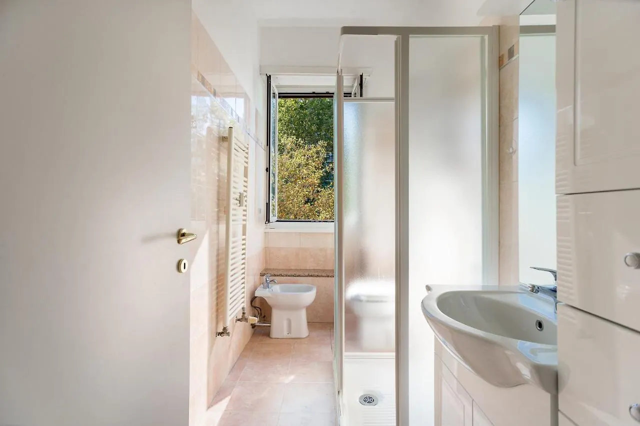 Bright & Cozy Apartment - Gambara Milan