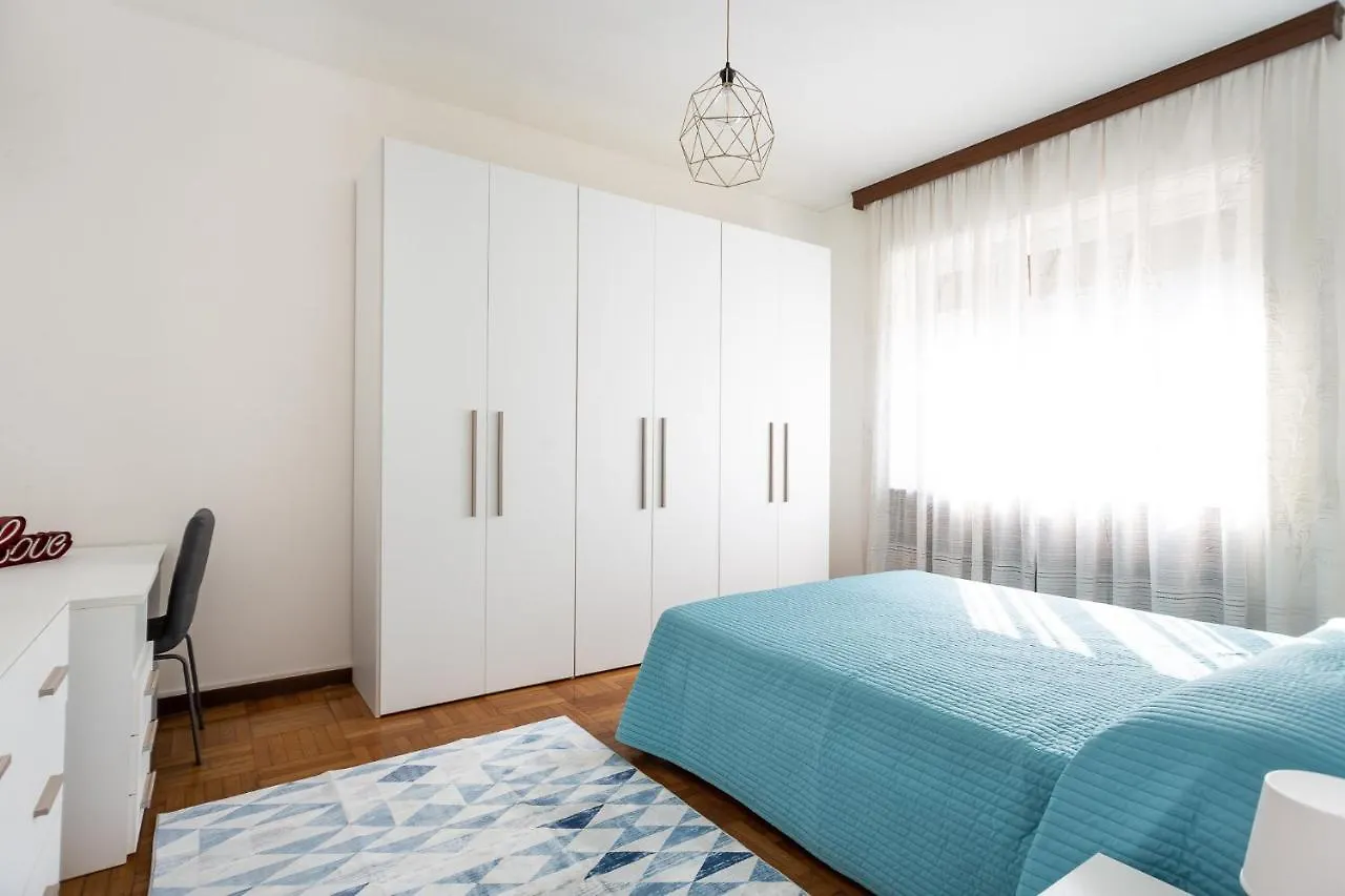 Bright & Cozy Apartment - Gambara Milan